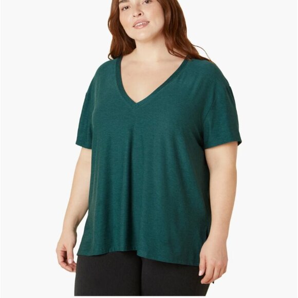 Beyond Yoga Tops - Beyond Yoga Featherweight V-Neck Split Up Long Tee Dark Green Womens 1X $66 NWT